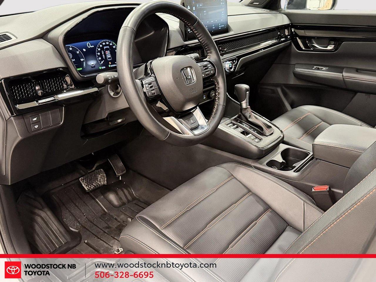 2026 Honda CR-V Hybrid Touring Photo