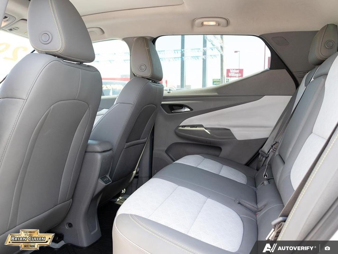 2023 Chevrolet Bolt EUV Premier FWD 4dr Premier Photo
