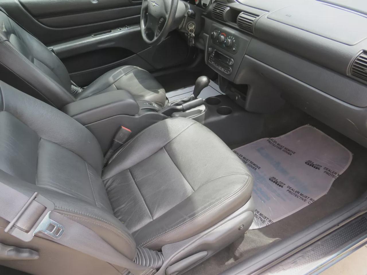 2006 Chrysler Sebring Convertible | LOW KM!! | Leather | Alloy Rims | CD Player | Photo