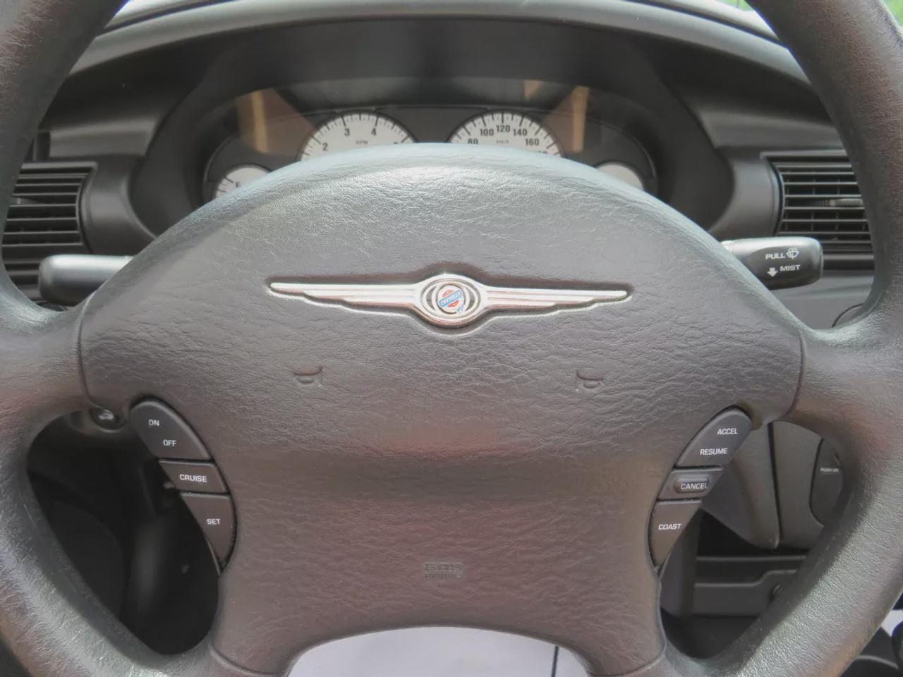 2006 Chrysler Sebring Convertible | LOW KM!! | Leather | Alloy Rims | CD Player | Photo