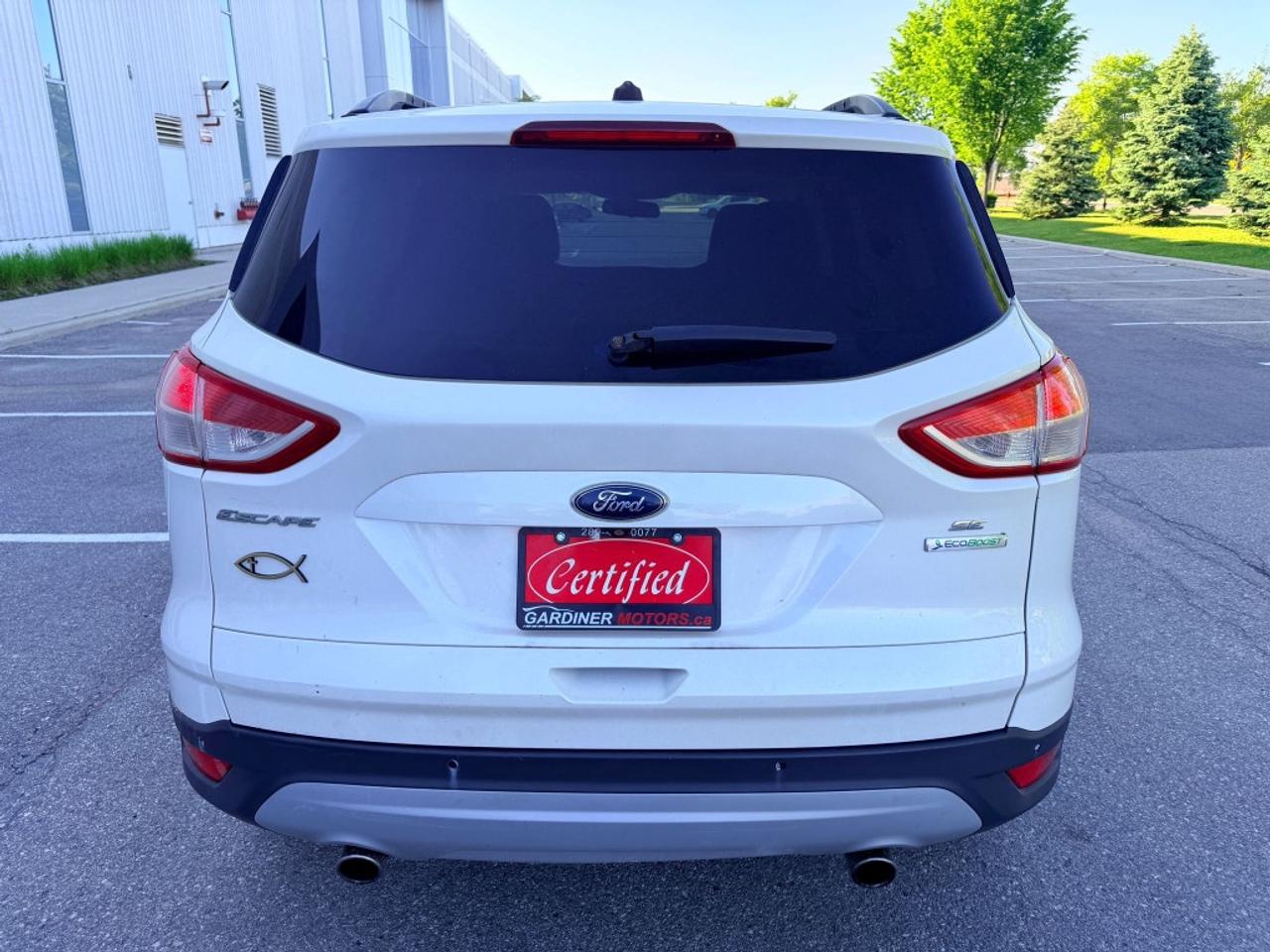 2014 Ford Escape SE 4dr Front-wheel Drive Automatic Photo