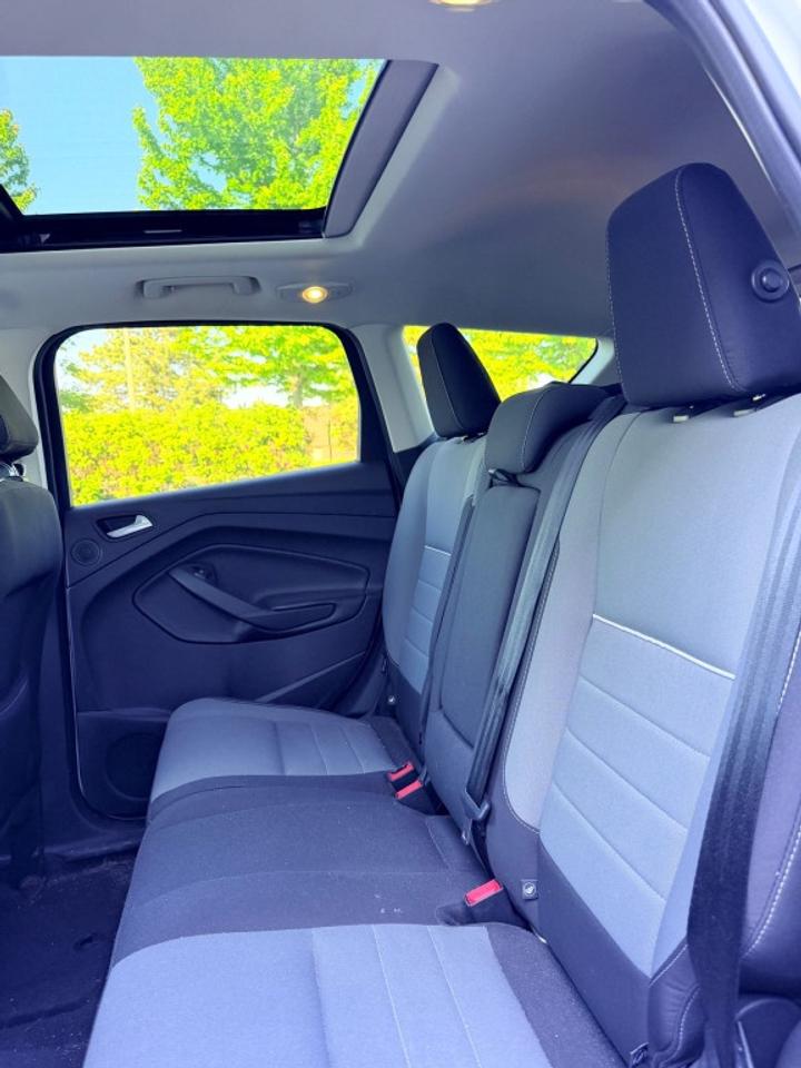 2014 Ford Escape SE 4dr Front-wheel Drive Automatic Photo