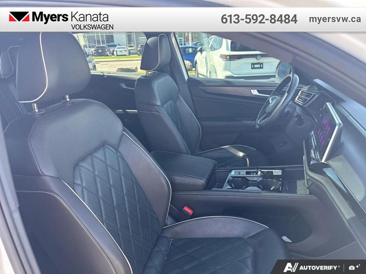 2024 Volkswagen Atlas Cross Sport Execline 2.0 TSI Photo