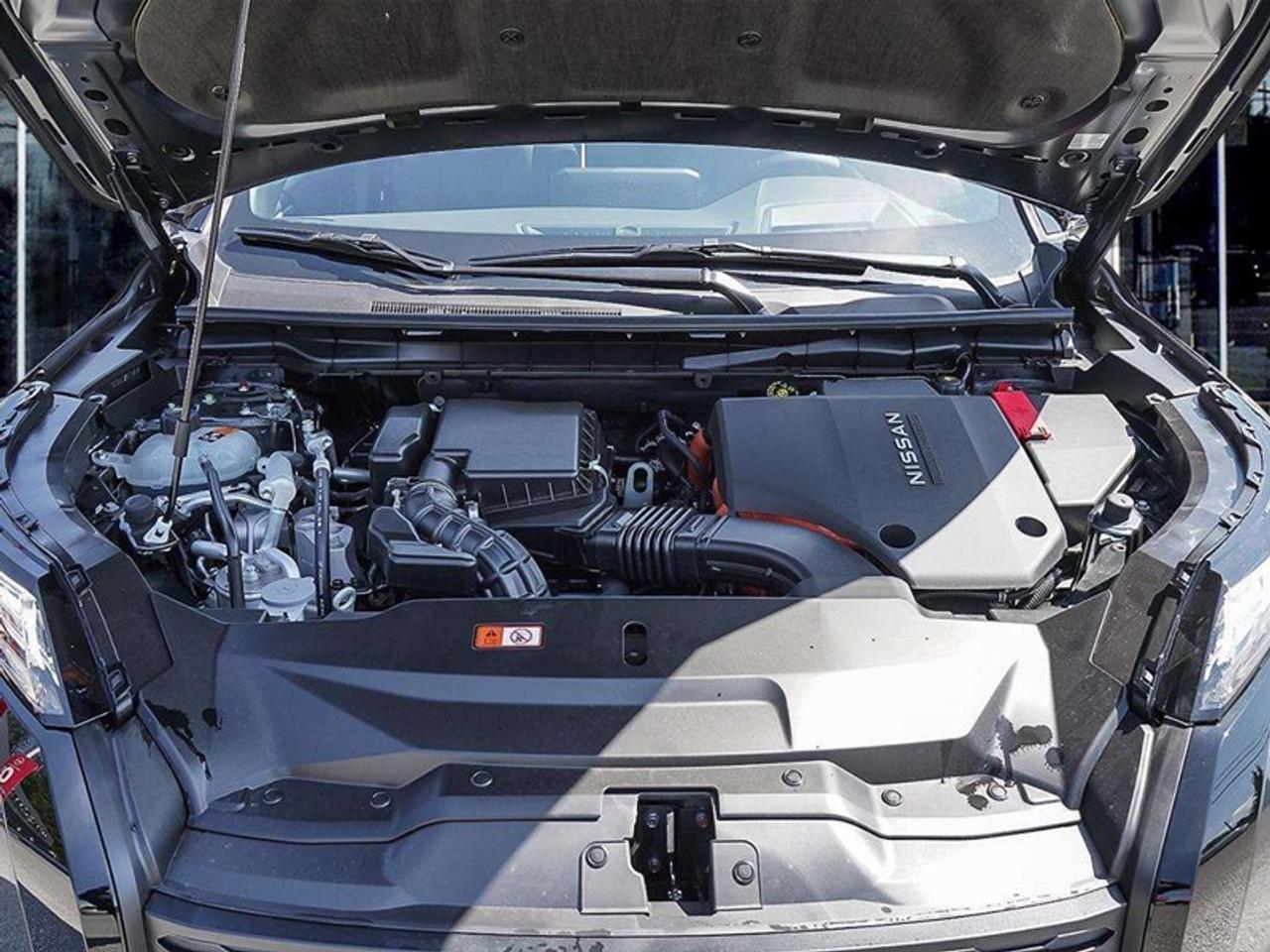 2026 Nissan Rogue Plug-In Hybrid Platinum Photo