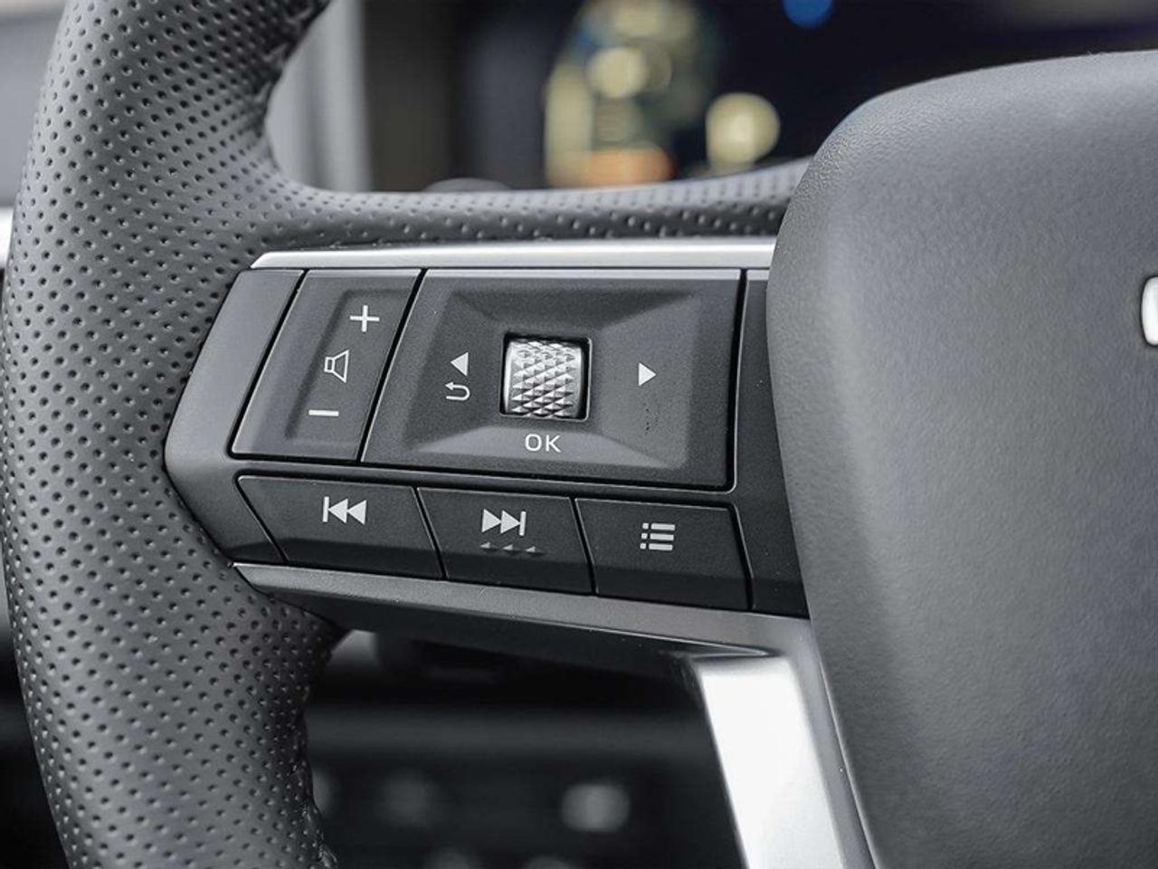 2026 Nissan Rogue Plug-In Hybrid Platinum Photo