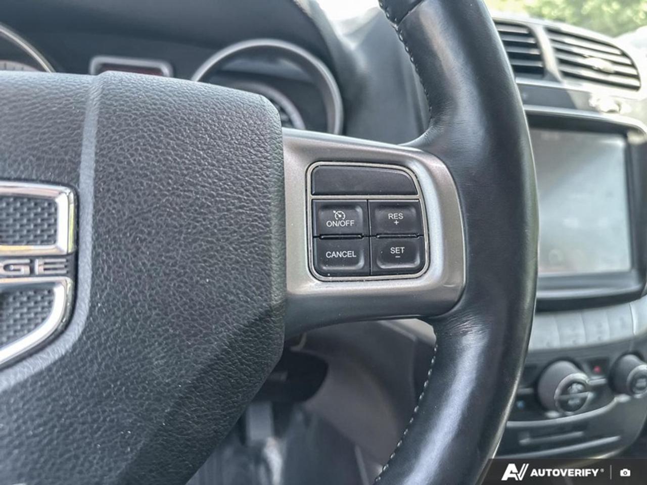 2017 Dodge Journey Crossroad  - Leather Seats Photo