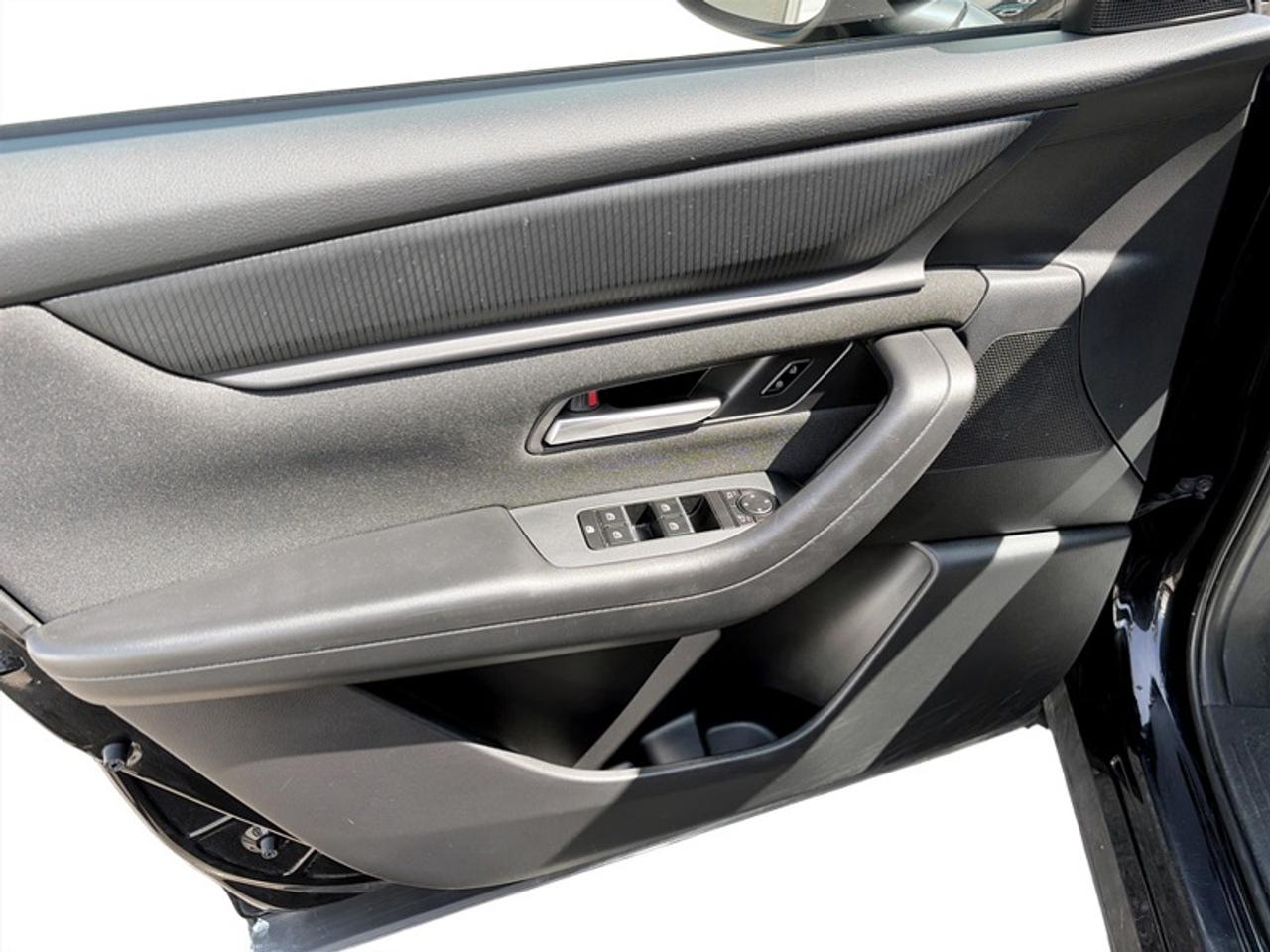 2024 Mazda CX-90 MHEV GS-L  **7 PASSENGER** Photo