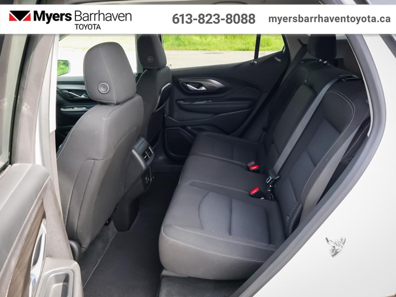 2024 GMC Terrain SLE  - Heated Seats -  Apple CarPlay - $194 B/W Photo