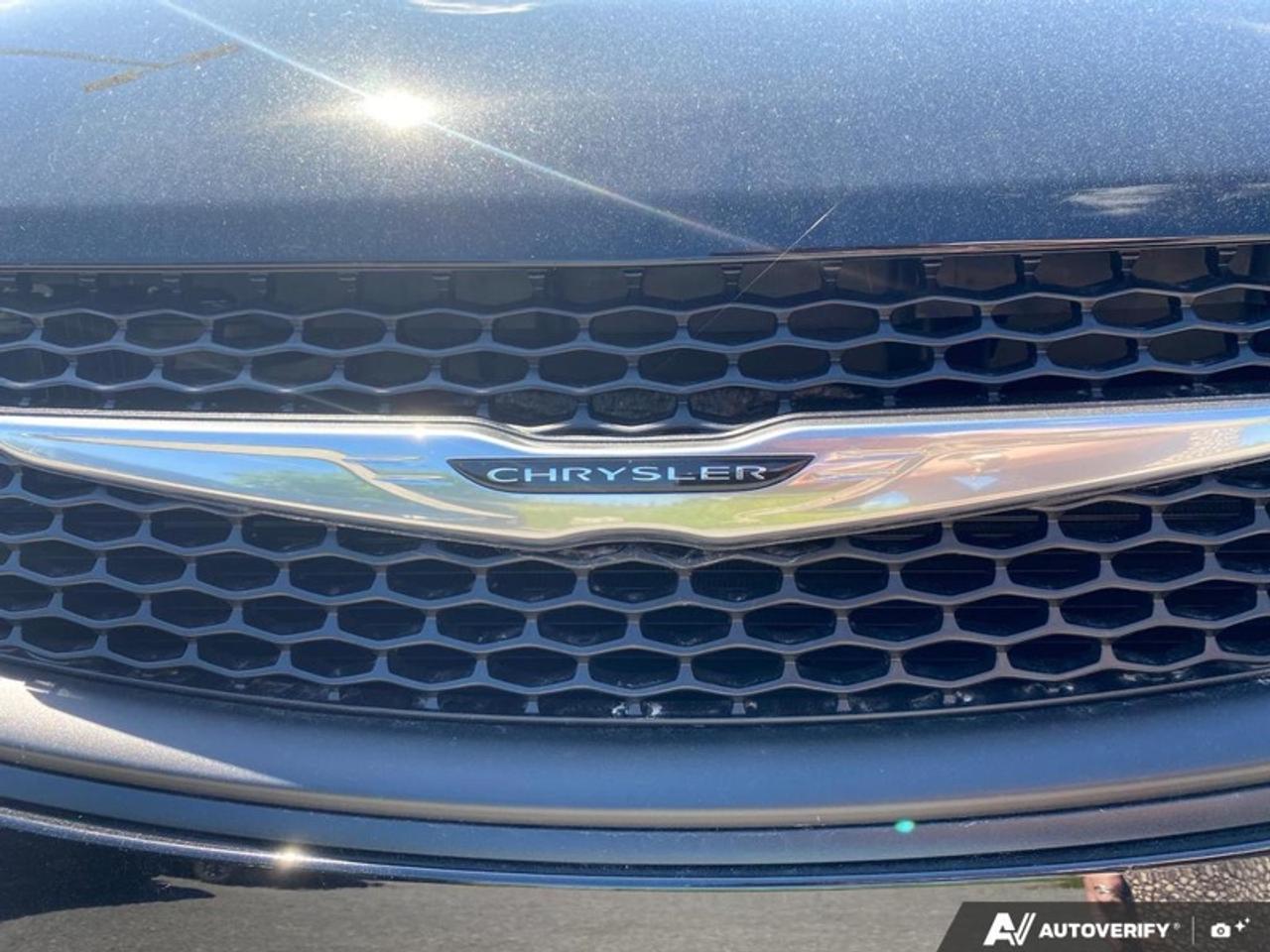 2027 Dodge Grand Caravan SXT Photo