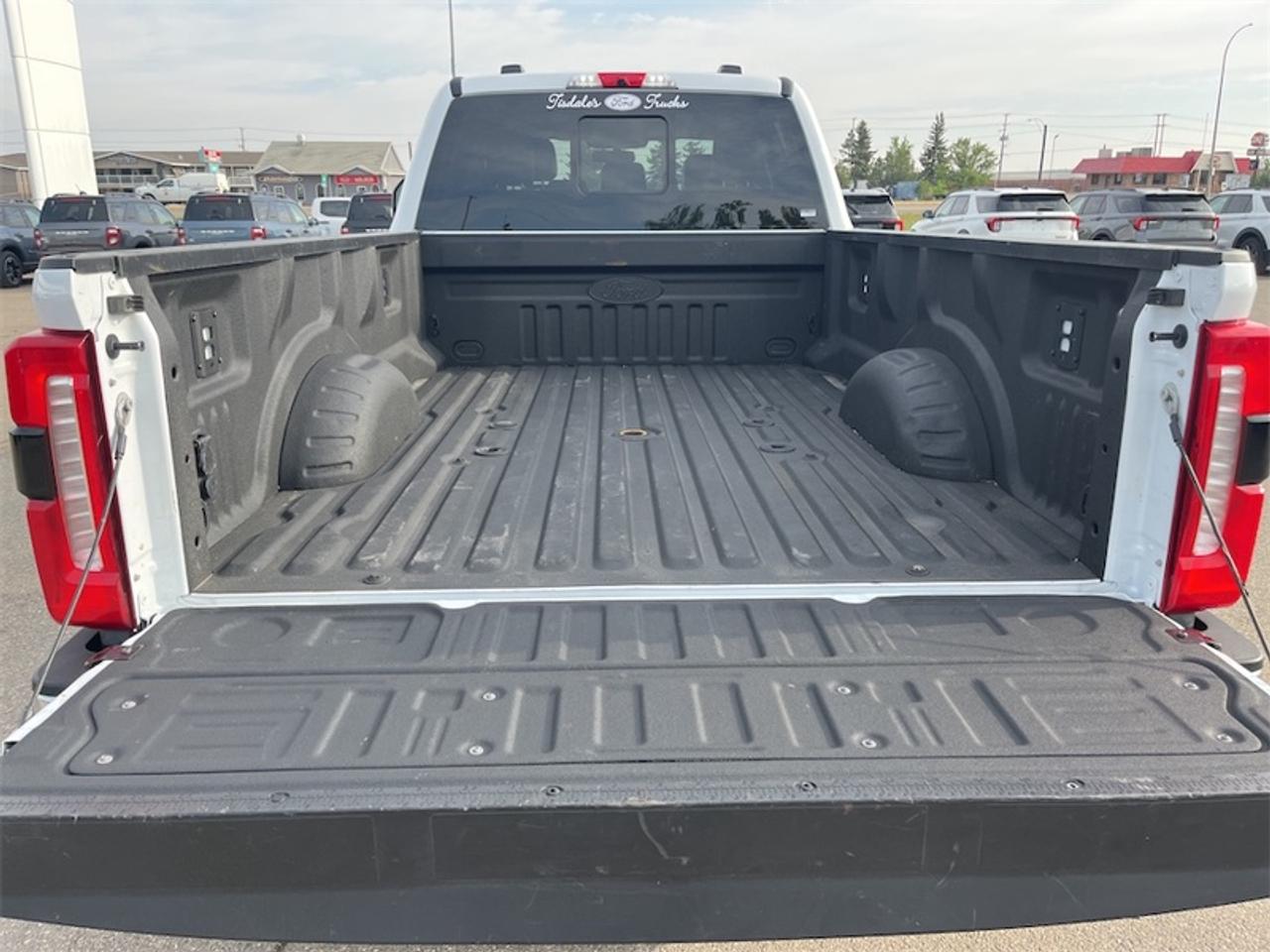 2024 Ford F-350 Super Duty Photo5