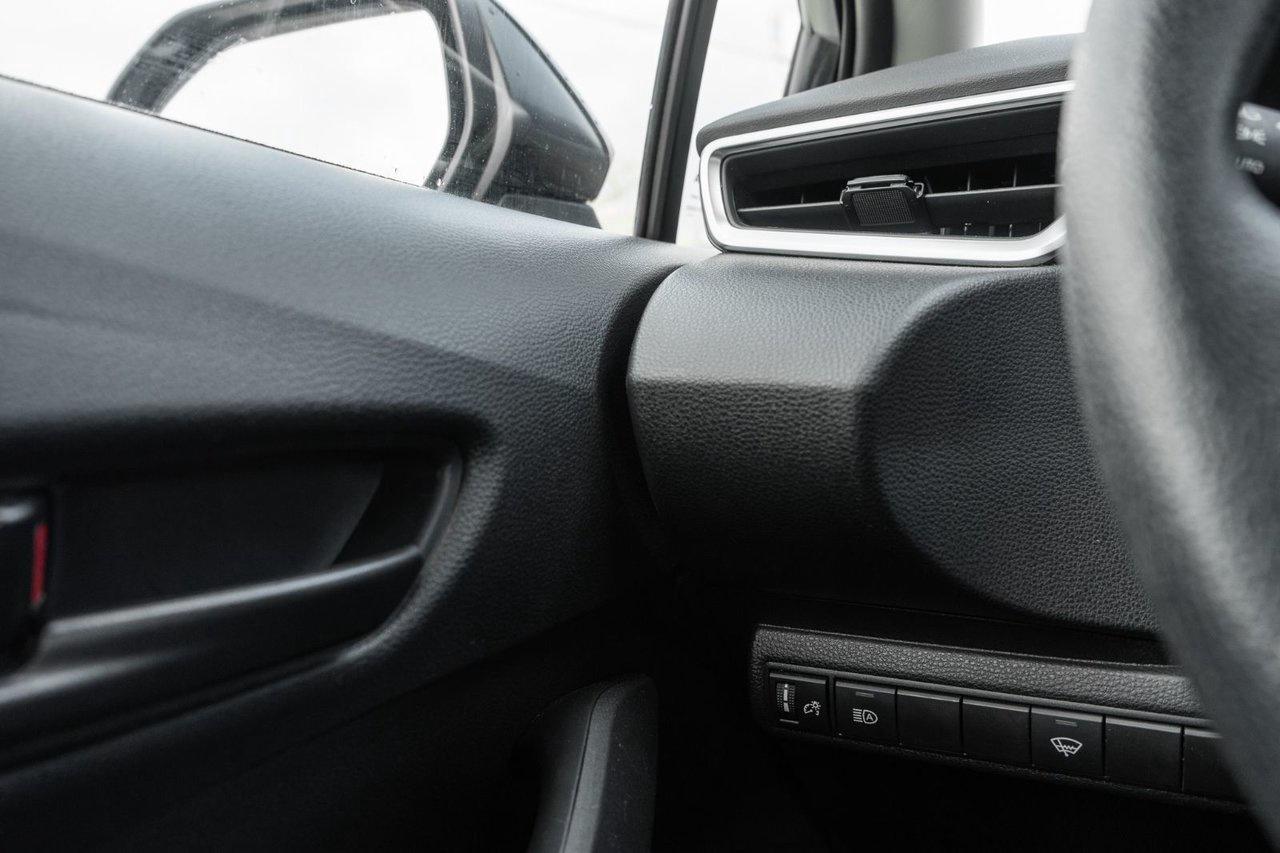 2022 Toyota Corolla LE Photo