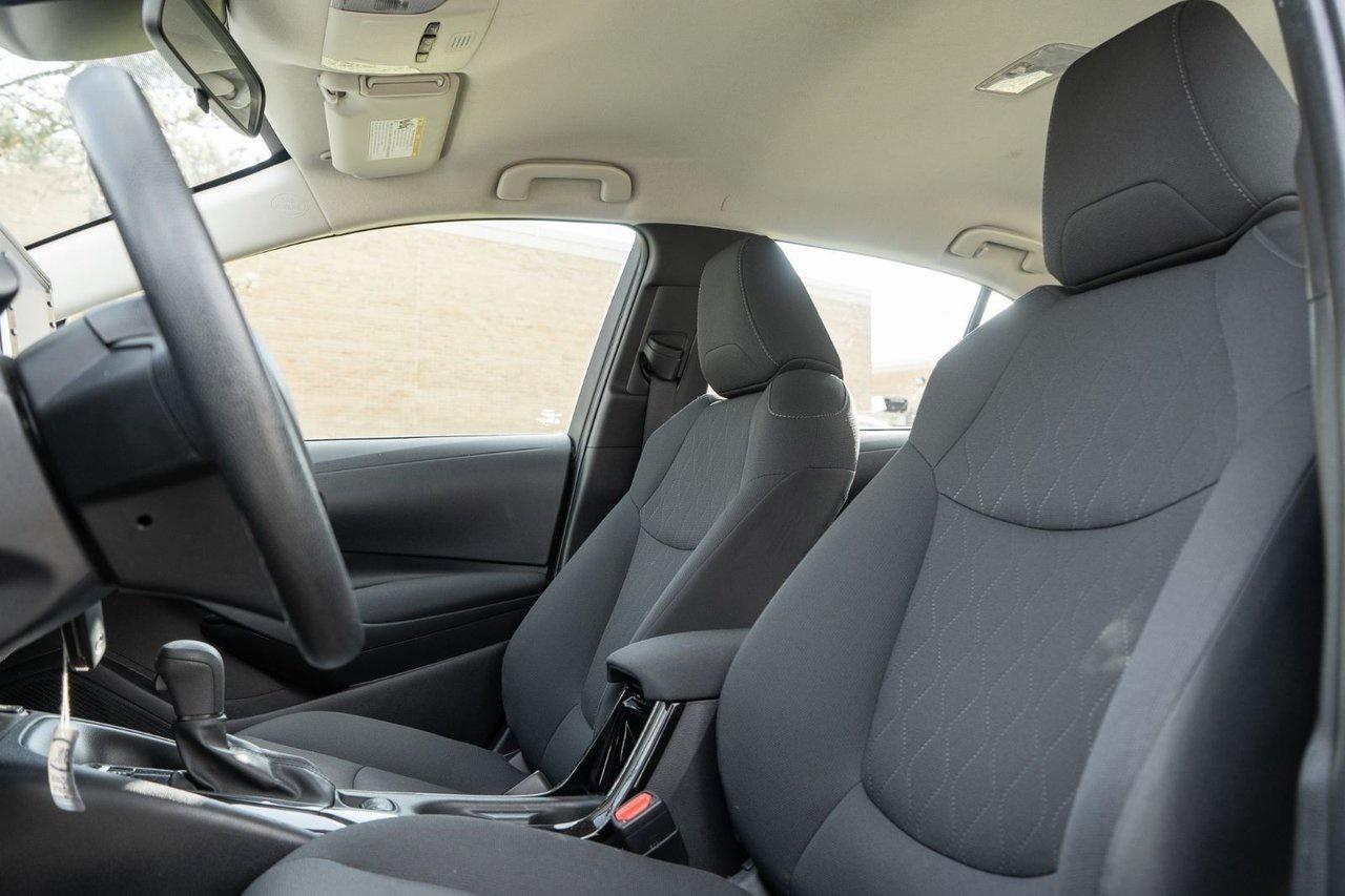 2022 Toyota Corolla LE Photo