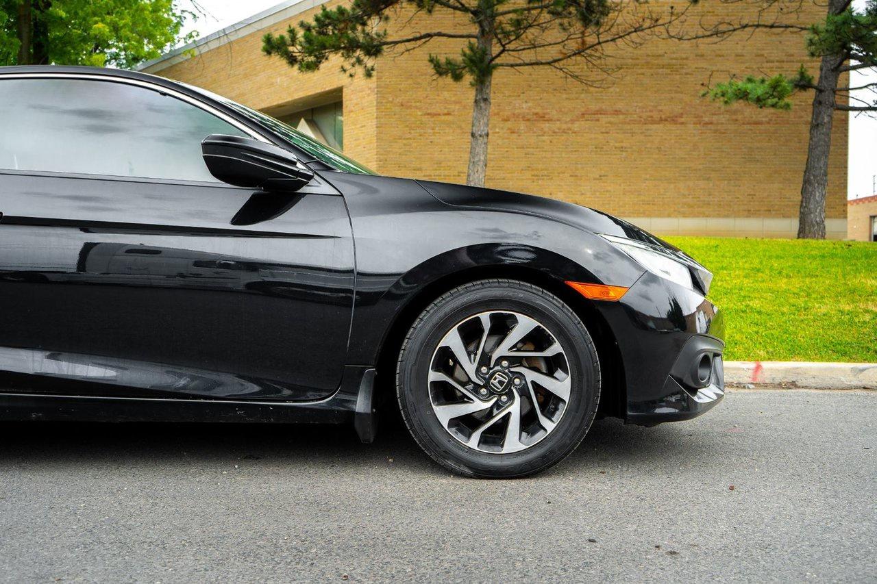2017 Honda Civic Coupe LX Photo