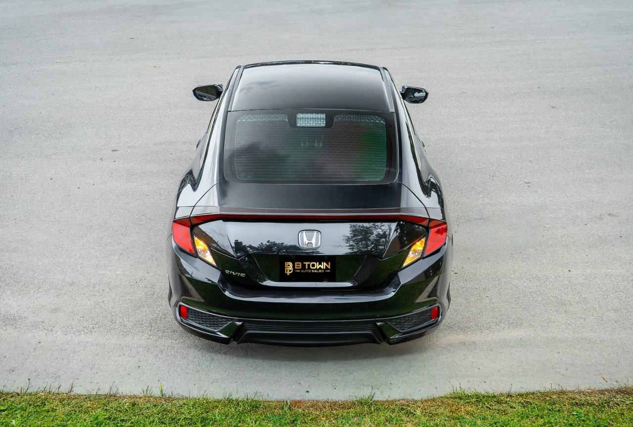 2017 Honda Civic Coupe LX Photo