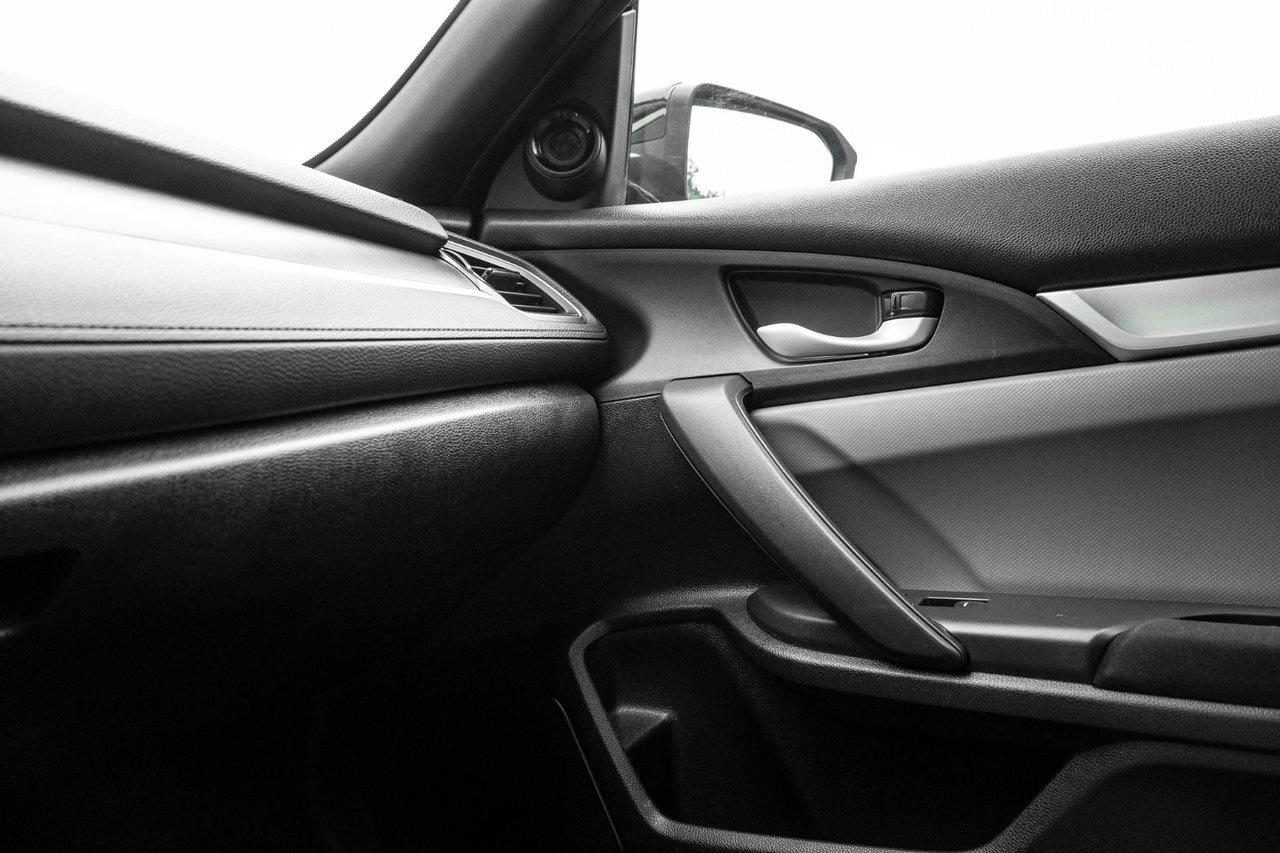 2017 Honda Civic Coupe LX Photo