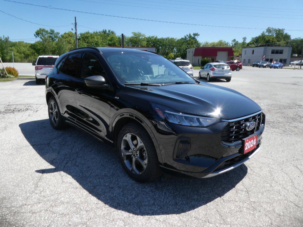 2024 Ford Escape ST-Line | Heated Seats | Backup Cam | Heated Steering Wheel | Photo