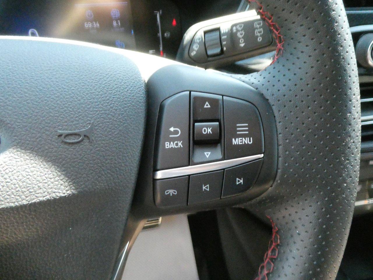 2024 Ford Escape ST-Line | Heated Seats | Backup Cam | Heated Steering Wheel | Photo