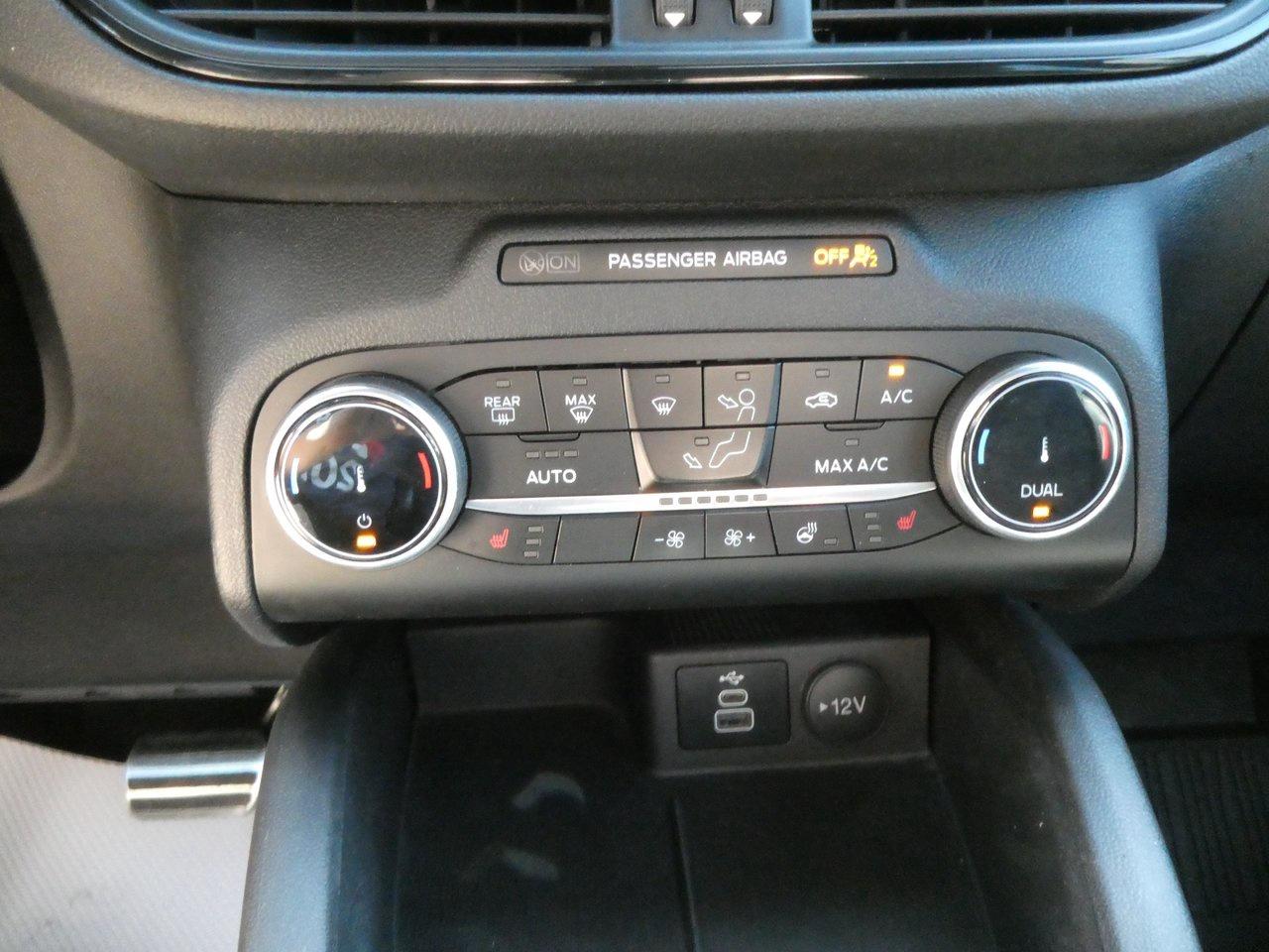 2024 Ford Escape ST-Line | Heated Seats | Backup Cam | Heated Steering Wheel | Photo