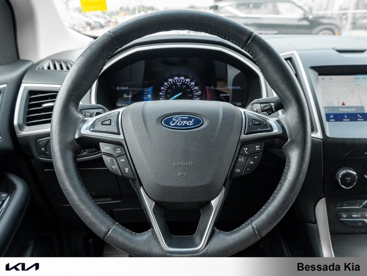 2019 Ford Edge SEL Photo
