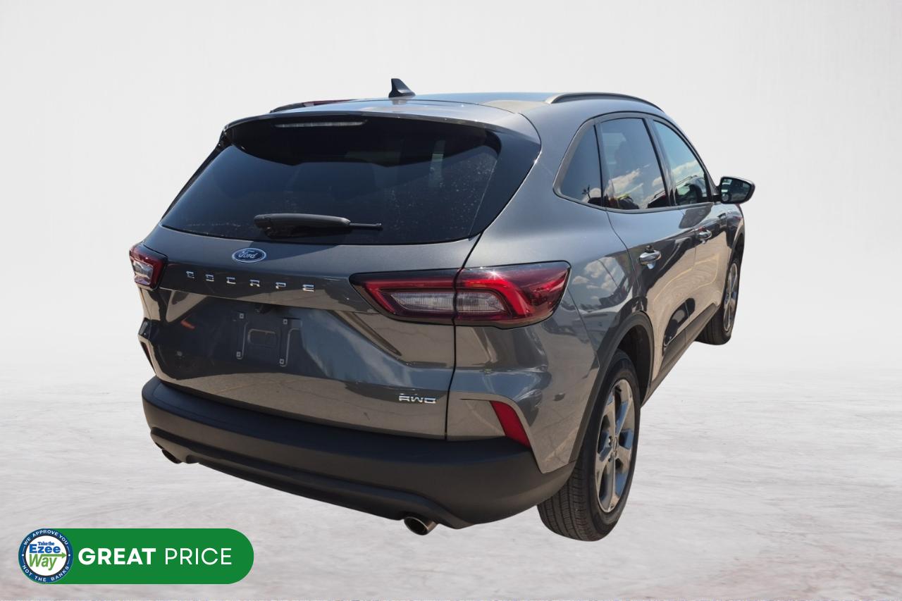 2025 Ford Escape ST-Line Photo