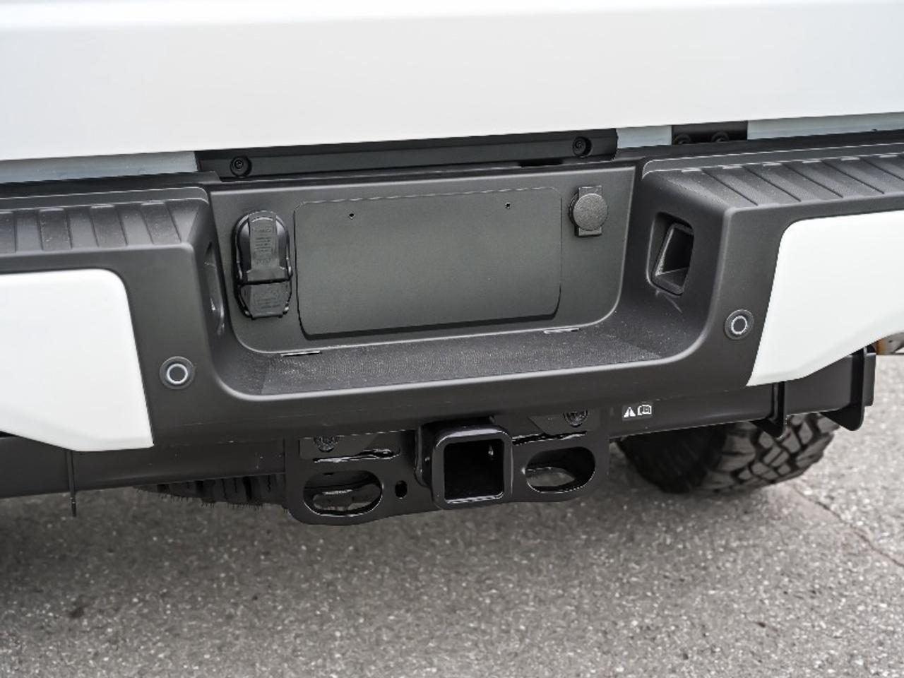 2026 Ford F-350 Super Duty SRW Lariat Photo