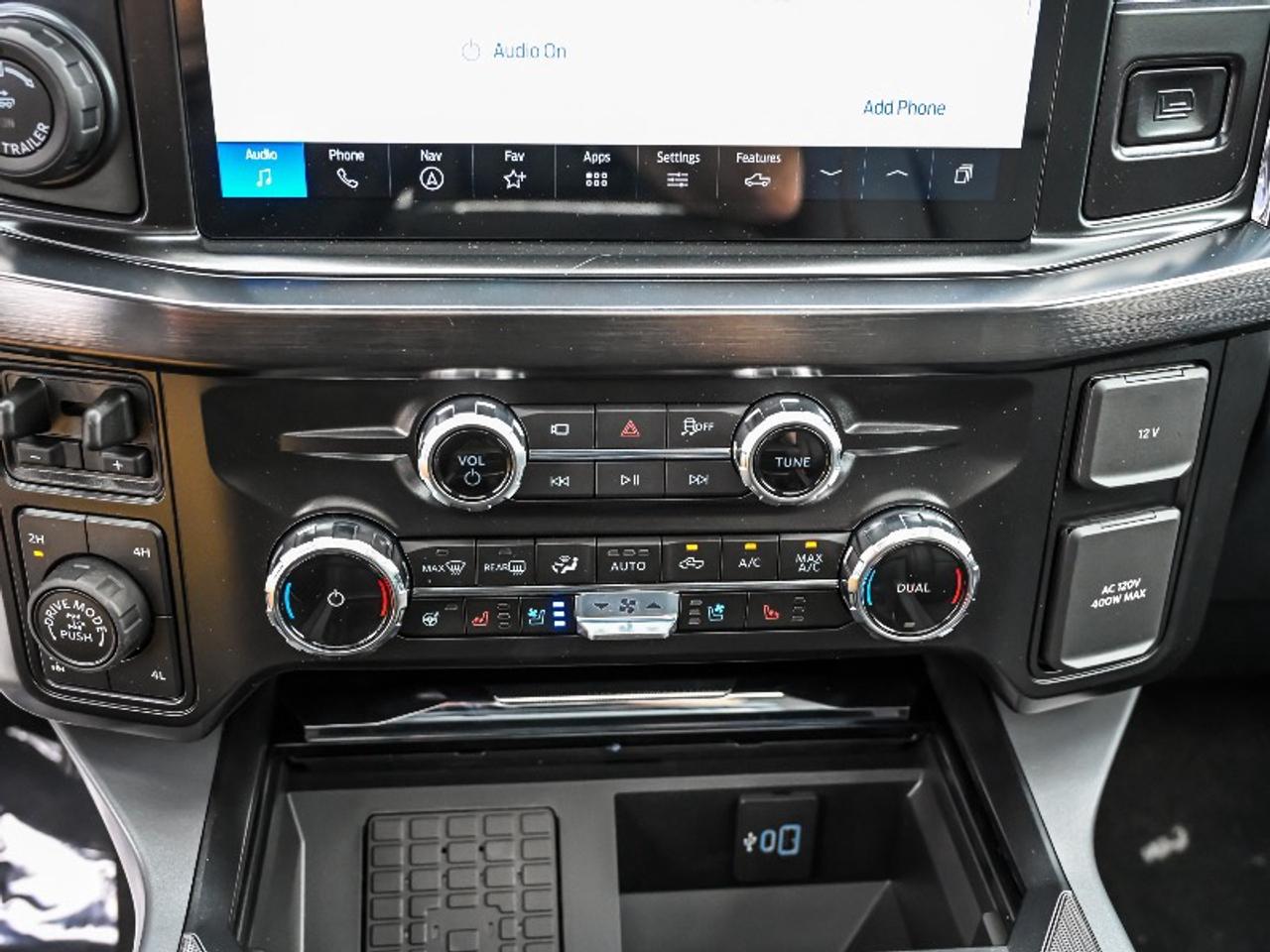 2026 Ford F-350 Super Duty SRW Lariat Photo