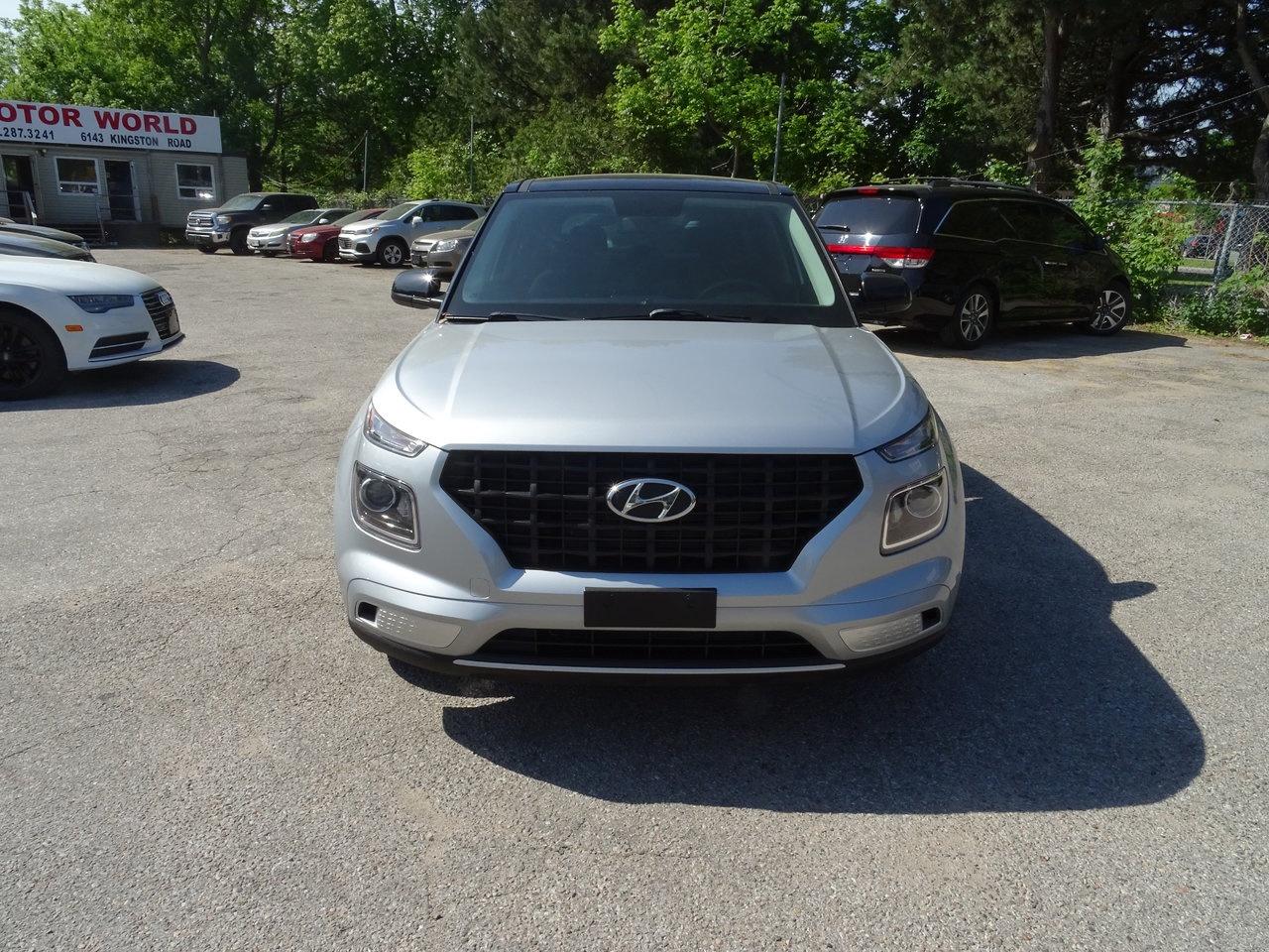 2022 Hyundai Venue Essential Photo