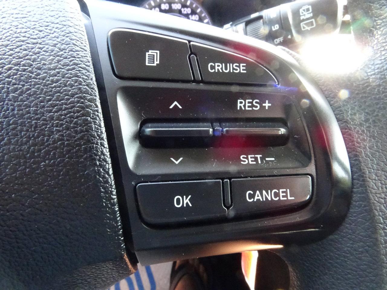 2022 Hyundai Venue Essential Photo