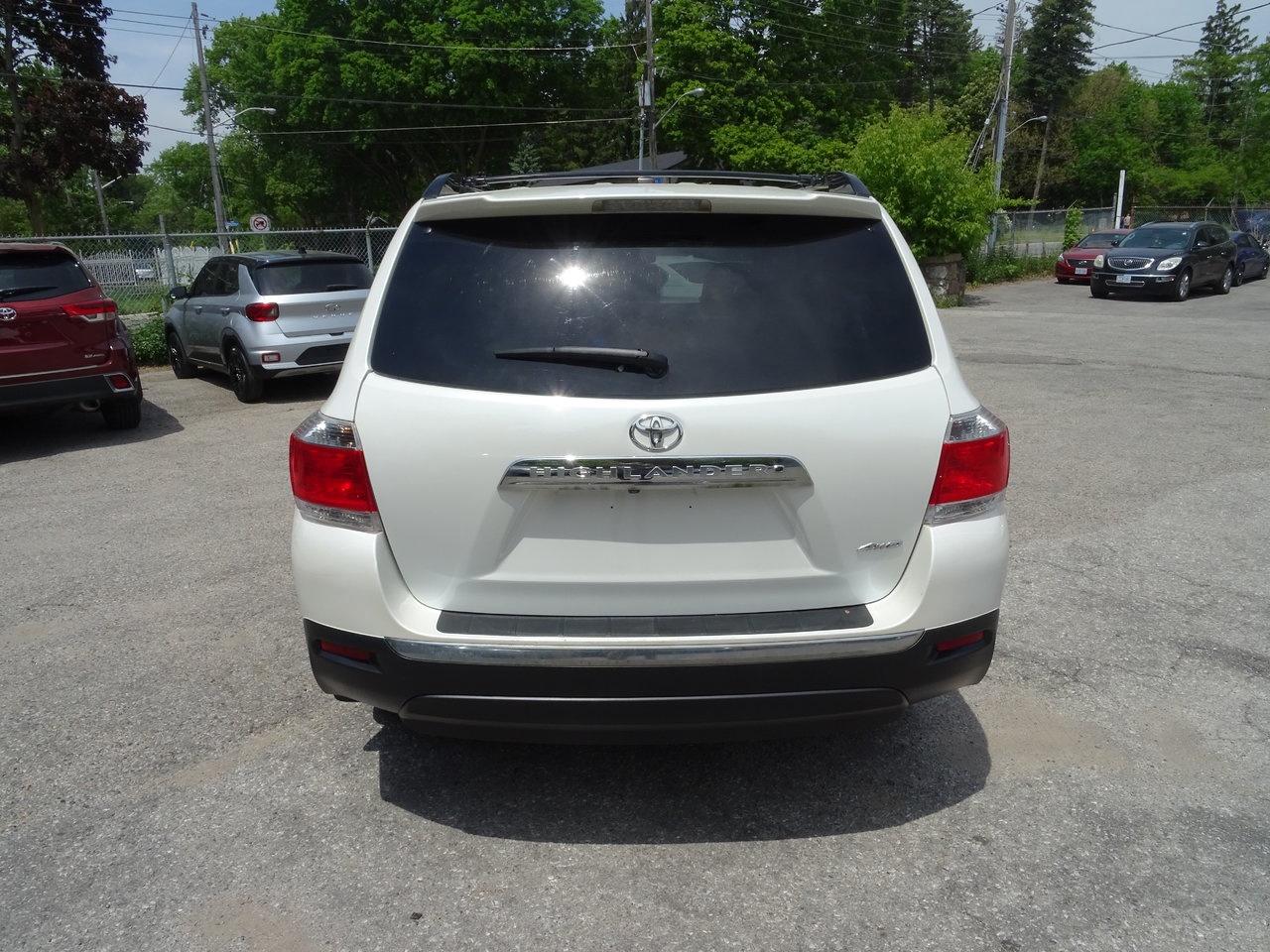 2013 Toyota Highlander LIMITED  Photo