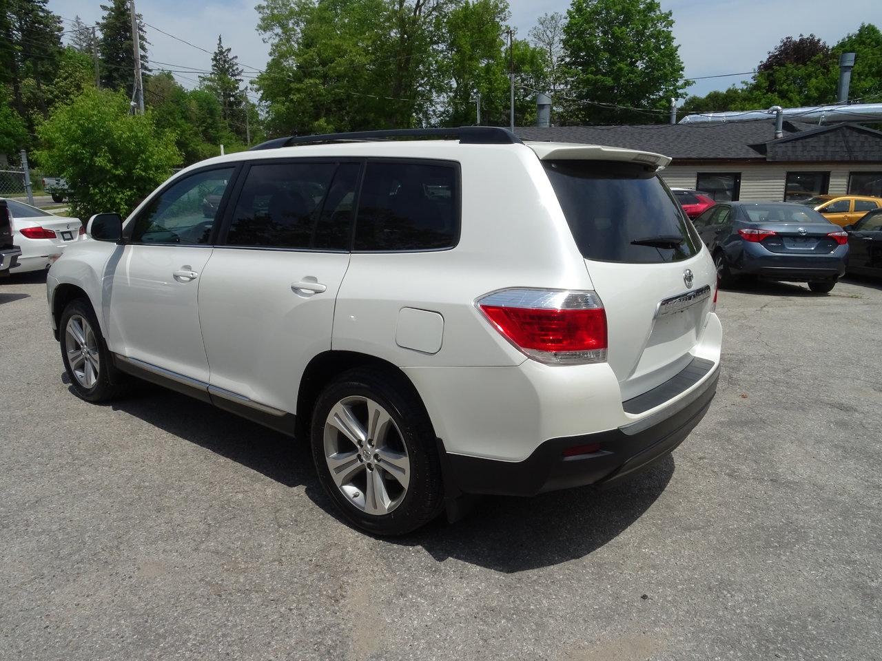 2013 Toyota Highlander LIMITED  Photo