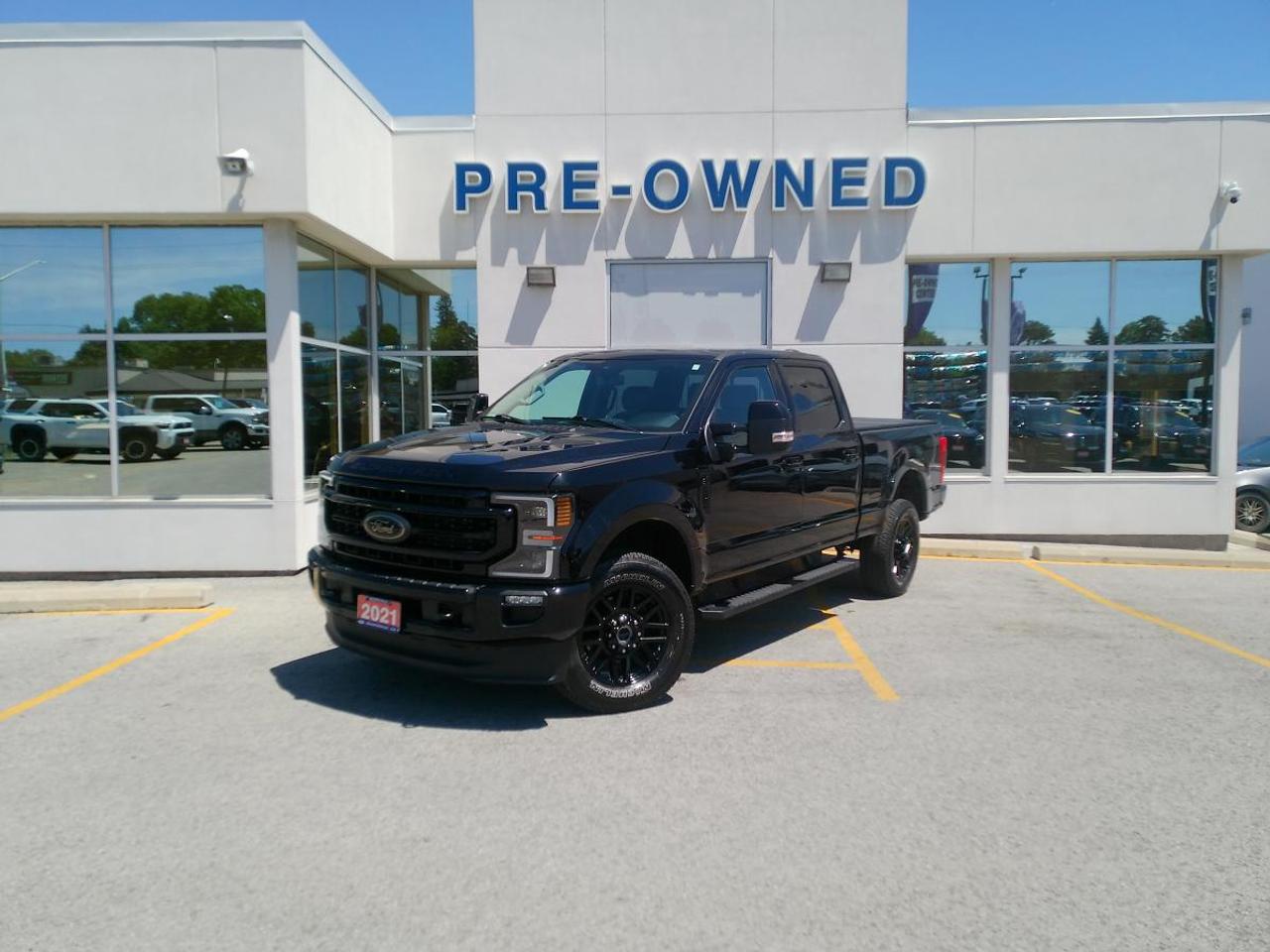 2021 Ford F-250 Super Duty SRW LARIAT 4WD CREW CAB 6.75' BOX Photo