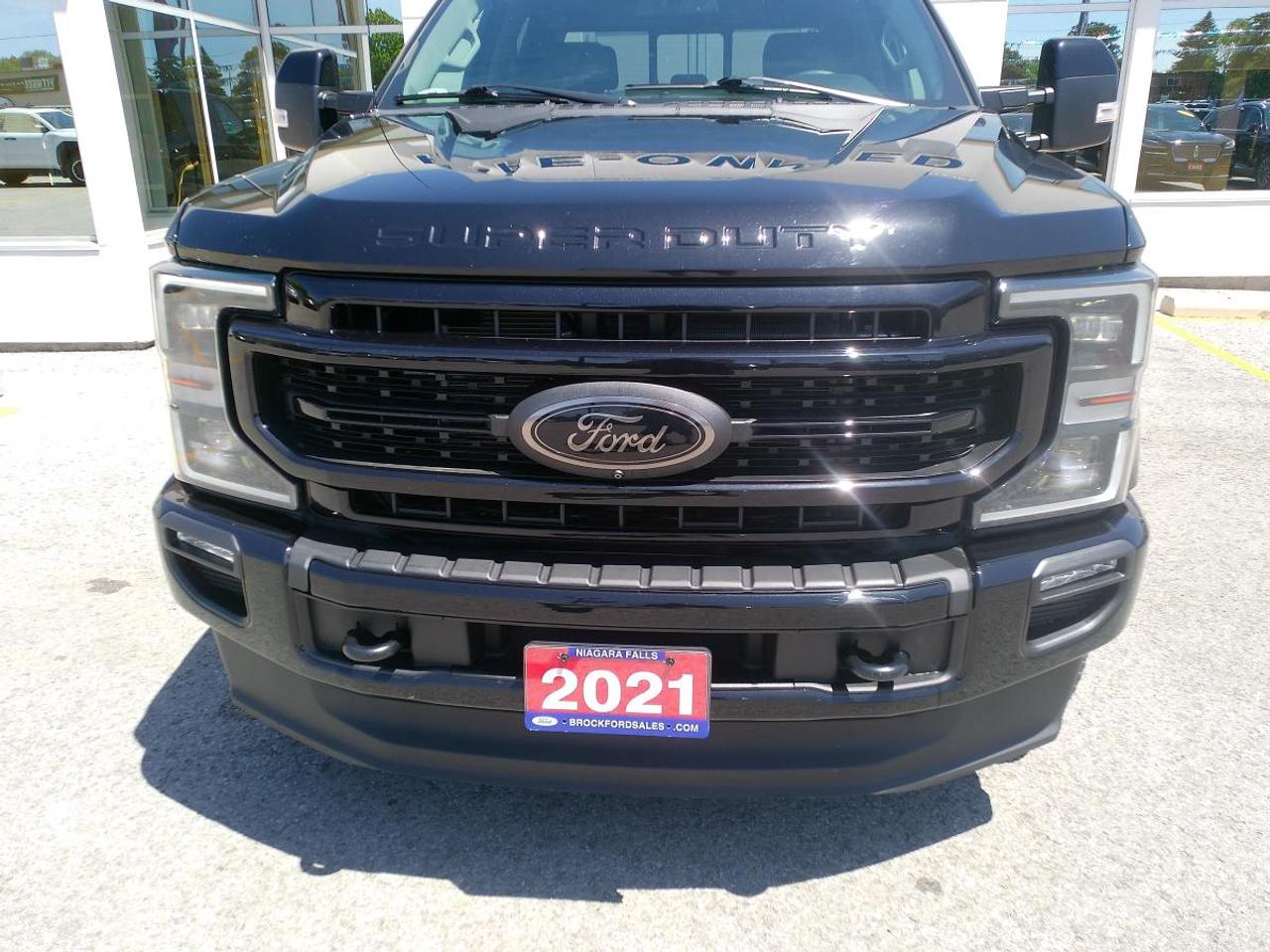 2021 Ford F-250 Super Duty SRW LARIAT 4WD CREW CAB 6.75' BOX Photo