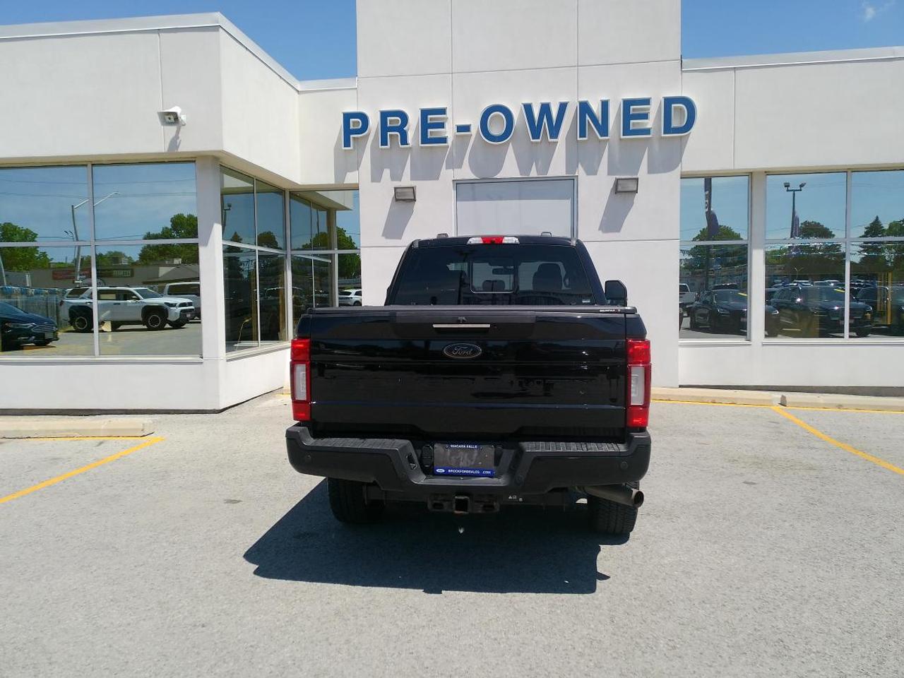 2021 Ford F-250 Super Duty SRW LARIAT 4WD CREW CAB 6.75' BOX Photo