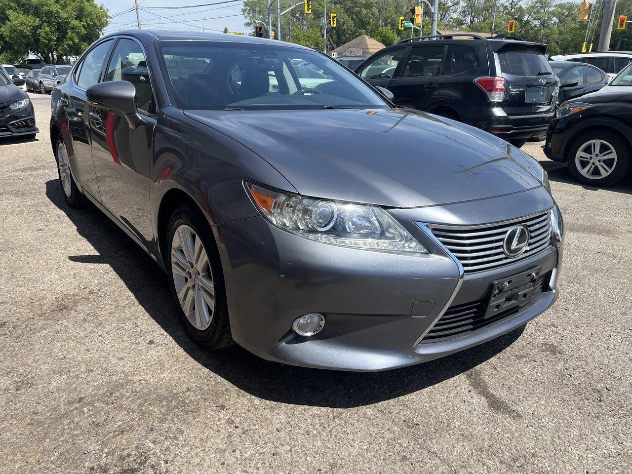 2013 Lexus ES 350 ES350 Photo2