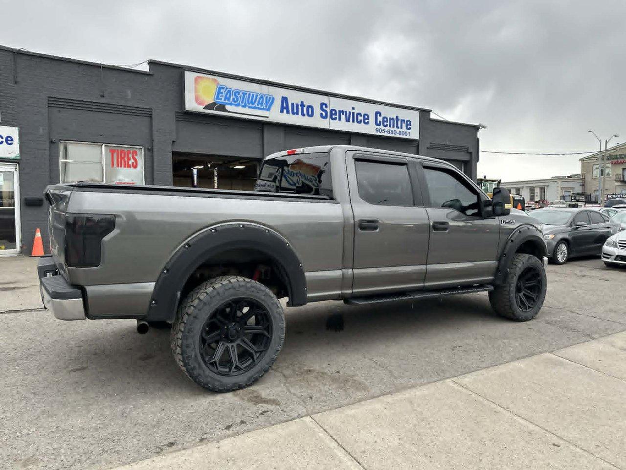 2016 Ford F-150 XLT Photo4
