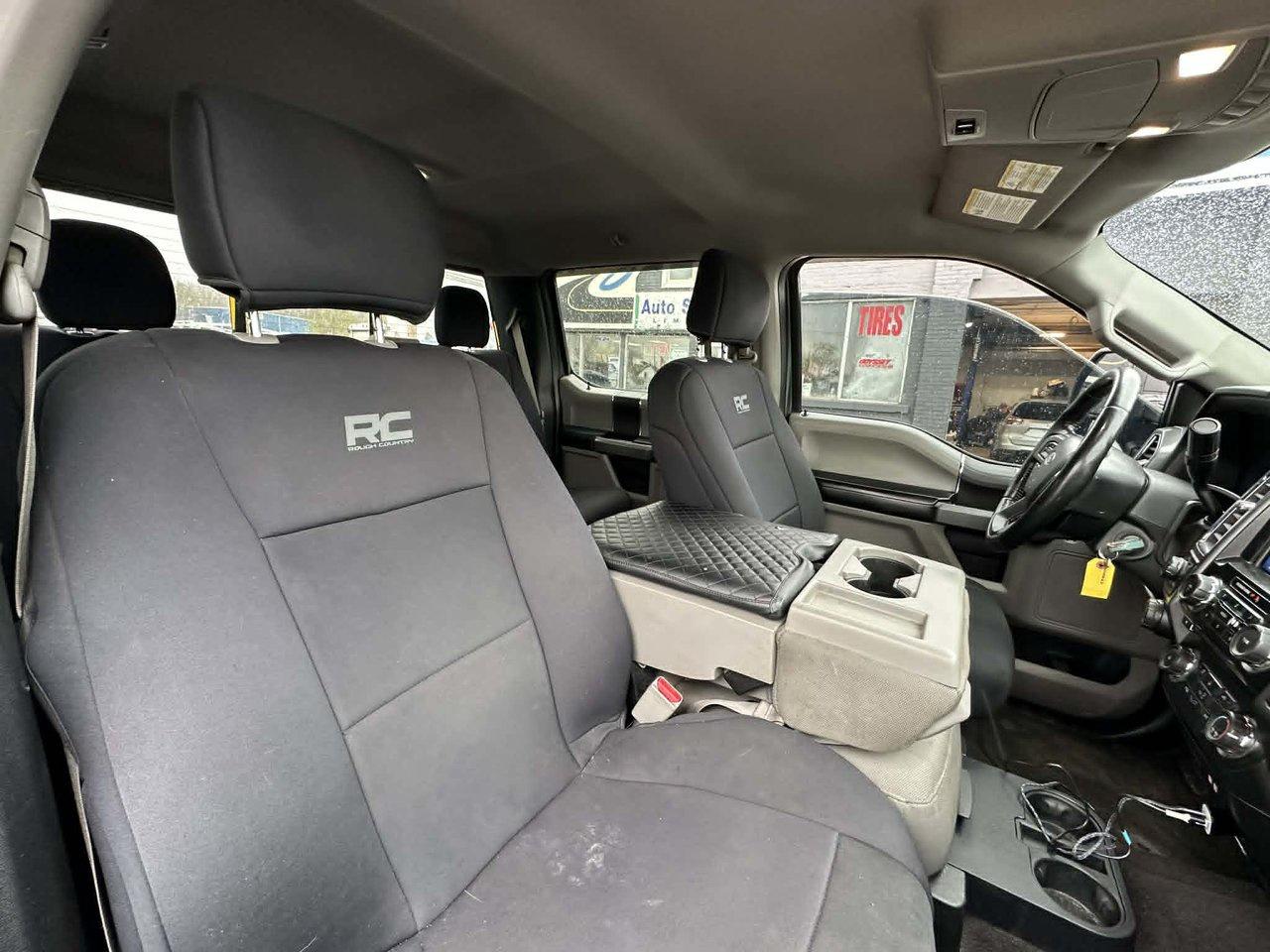 2016 Ford F-150 XLT Photo