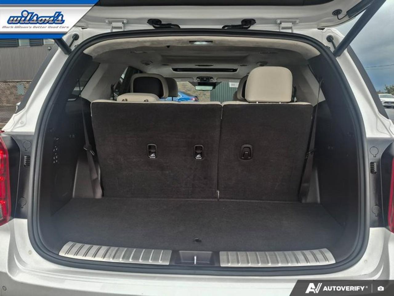 2024 Hyundai PALISADE Ultimate Calligraphy AWD | 7 Passenger | Leather | Sunroof | Heated + Cooled Massaging Seats & More! Photo