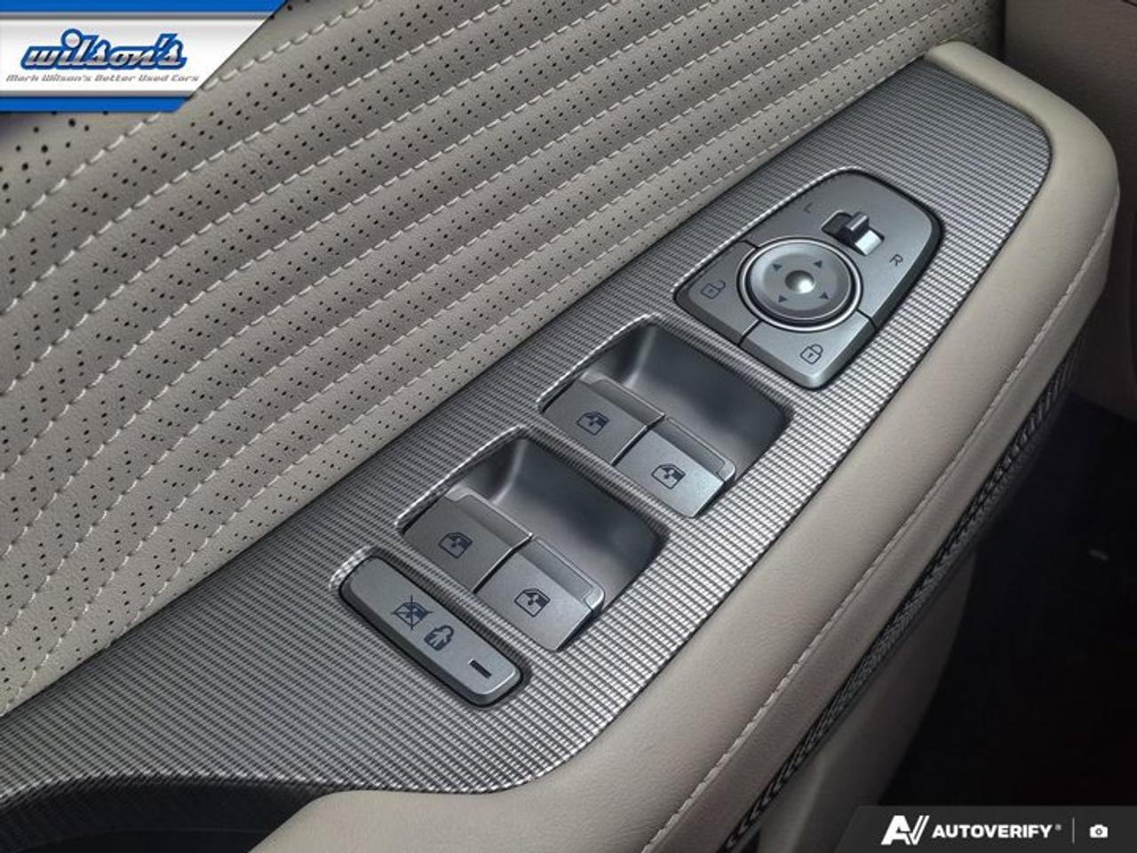 2024 Hyundai PALISADE Ultimate Calligraphy AWD | 7 Passenger | Leather | Sunroof | Heated + Cooled Massaging Seats & More! Photo