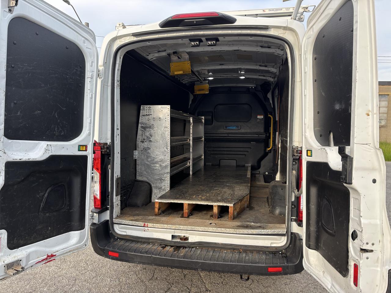 2020 Ford Transit Cargo Van  Photo
