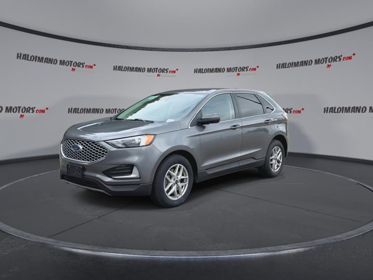 2024 Ford Edge SEL AWD | No Accidents Photo3