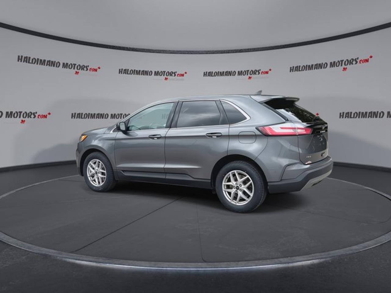 2024 Ford Edge SEL AWD | No Accidents Photo