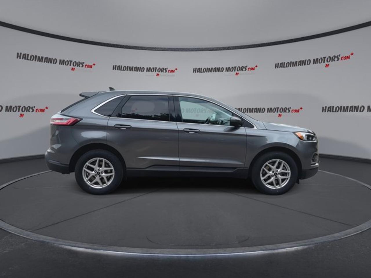 2024 Ford Edge SEL AWD | No Accidents Photo