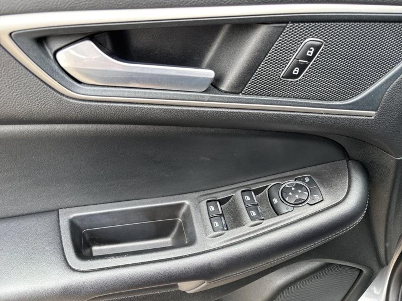 2024 Ford Edge SEL AWD | No Accidents Photo