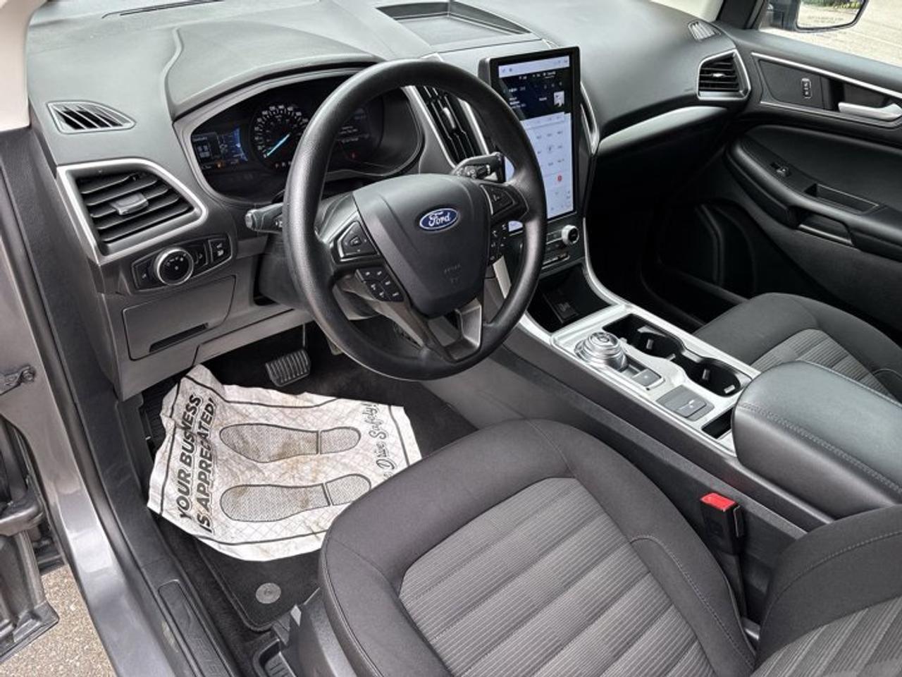 2024 Ford Edge SEL AWD | No Accidents Photo