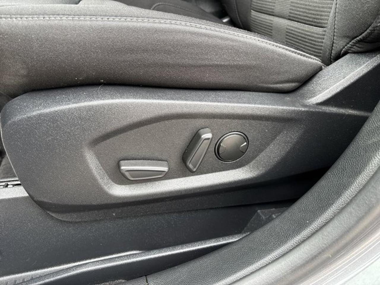 2024 Ford Edge SEL AWD | No Accidents Photo