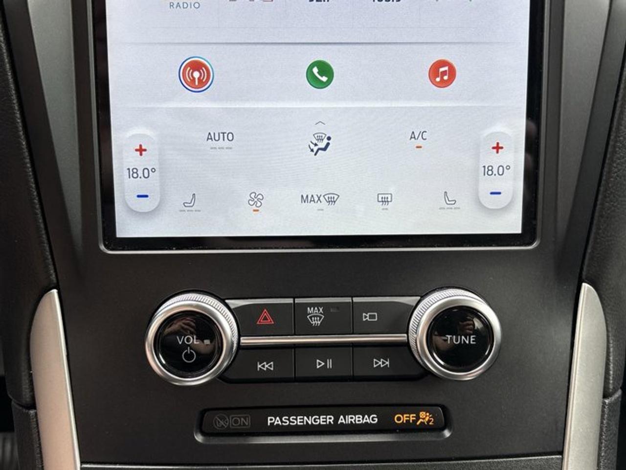 2024 Ford Edge SEL AWD | No Accidents Photo