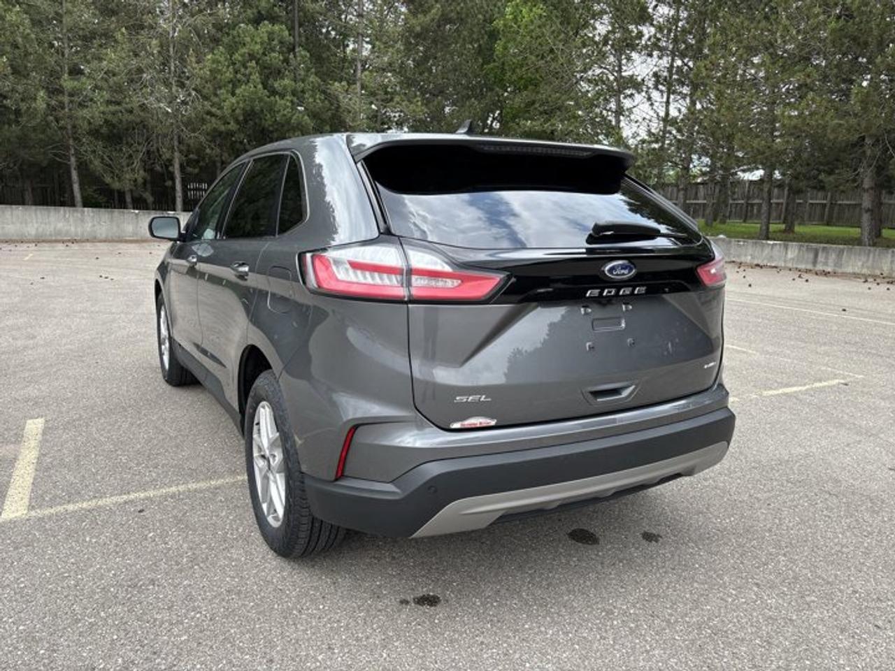 2024 Ford Edge SEL AWD | No Accidents Photo