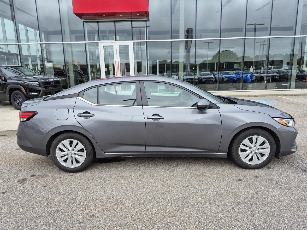 2021 Nissan Sentra S PLUS HEATED SEATS, APPLE CARPLAY / ANDROID AUTO Photo