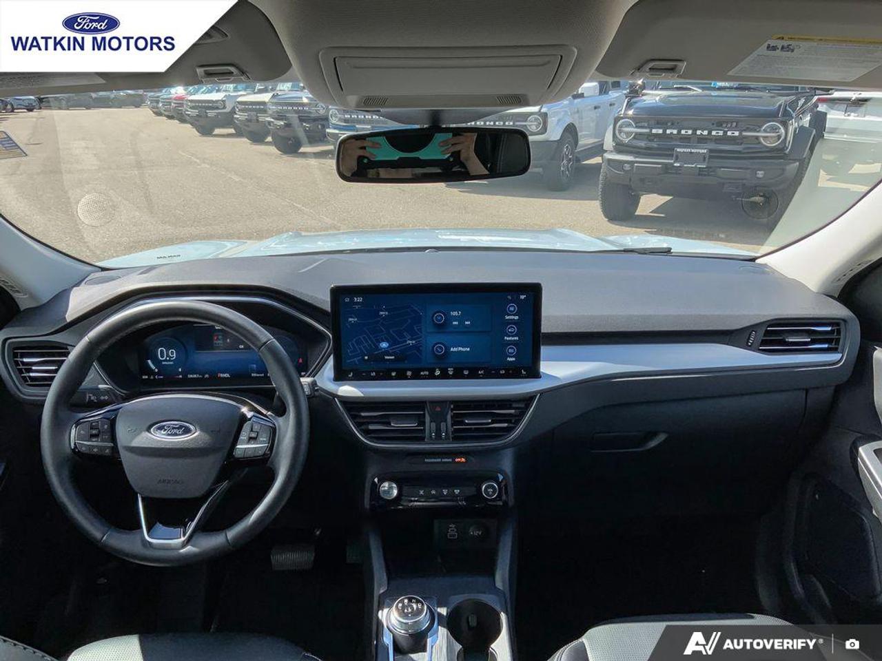 2025 Ford Escape Platinum AWD Photo26