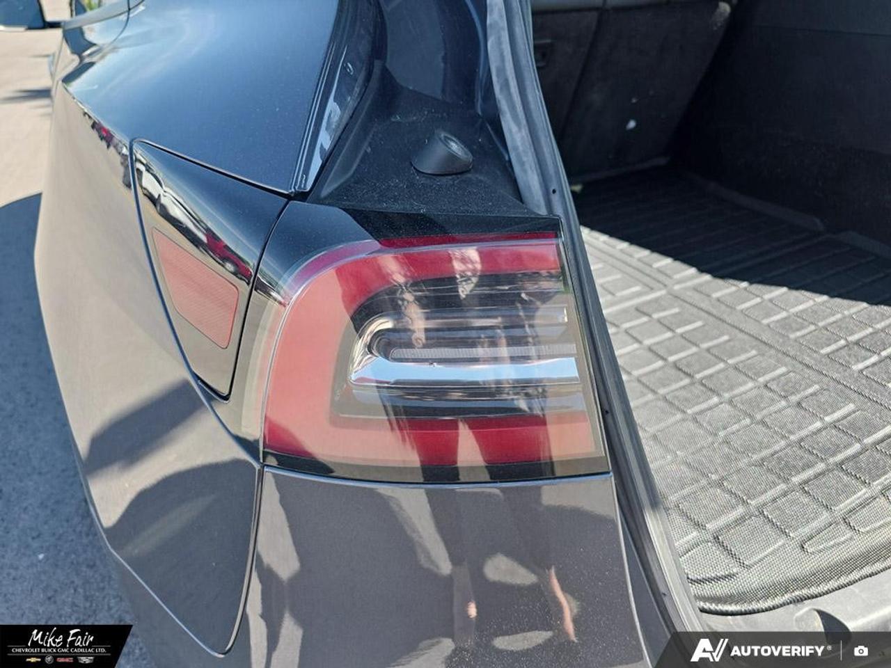 2022 Tesla Model Y Long Range AWD Photo